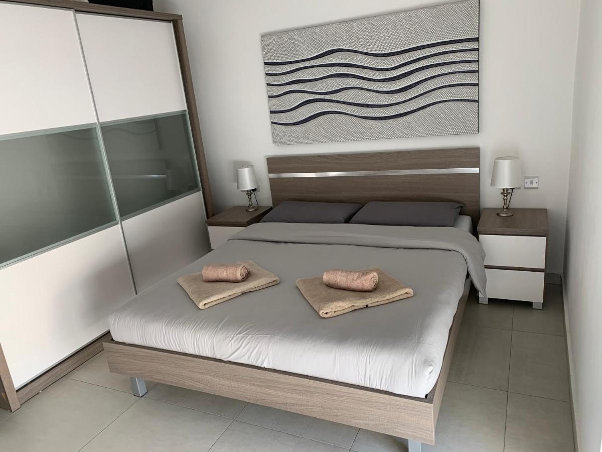 Sea View Penthouse Mellieha Bay Apartamento Exterior foto